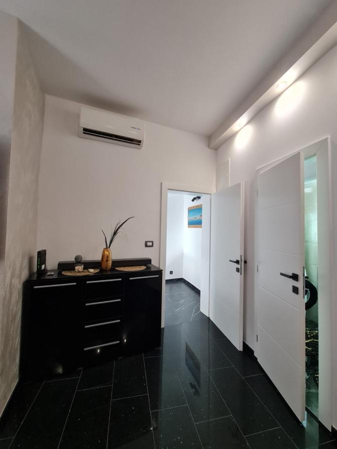 Apartment Moro ไพราน ภายนอก รูปภาพ