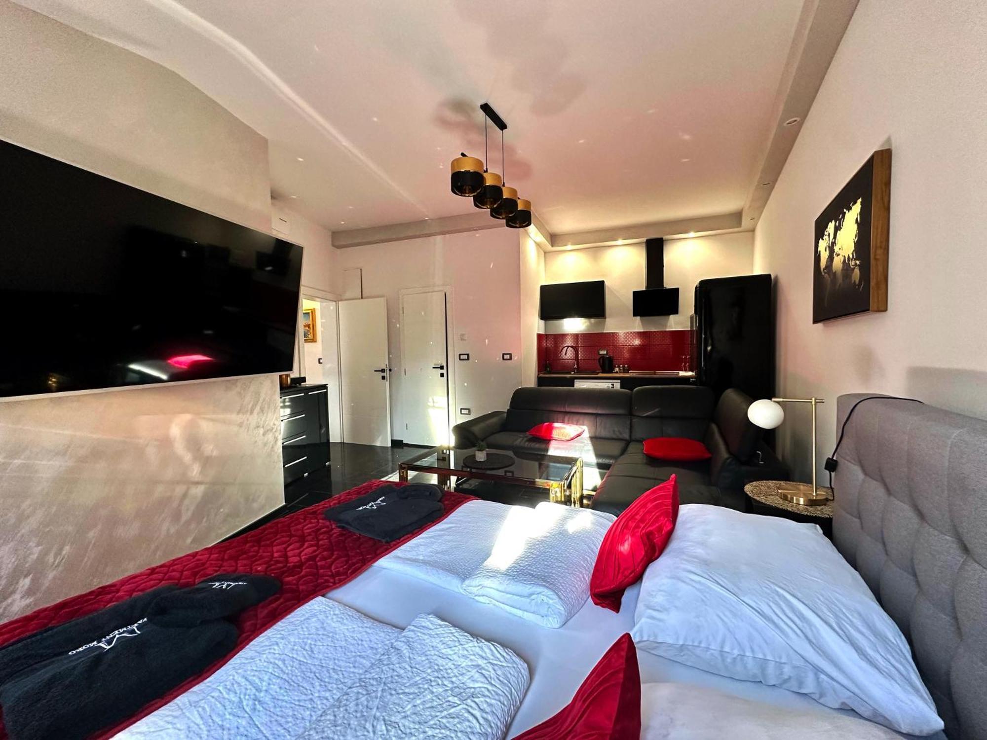 Apartment Moro ไพราน ภายนอก รูปภาพ
